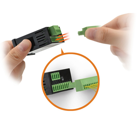 Đồng hồ đo M4NN loại hiển thị số Autonics 4 Terminal block loại phích cắm ổ cắm M4NN