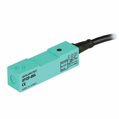 Cảm biến tiệm cận vuông 3 dây DC UP12S-4P